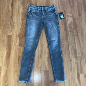 True Religion Halle Mid Rise Skinny Jeans size 29 Gray